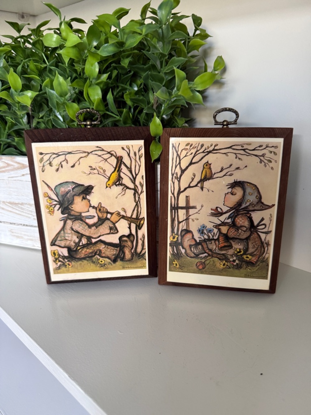 Hummel Framed Rustic Brown Plaque Pair w/Soft Green and Yellow Accents Vintage - Picture 2 of 13